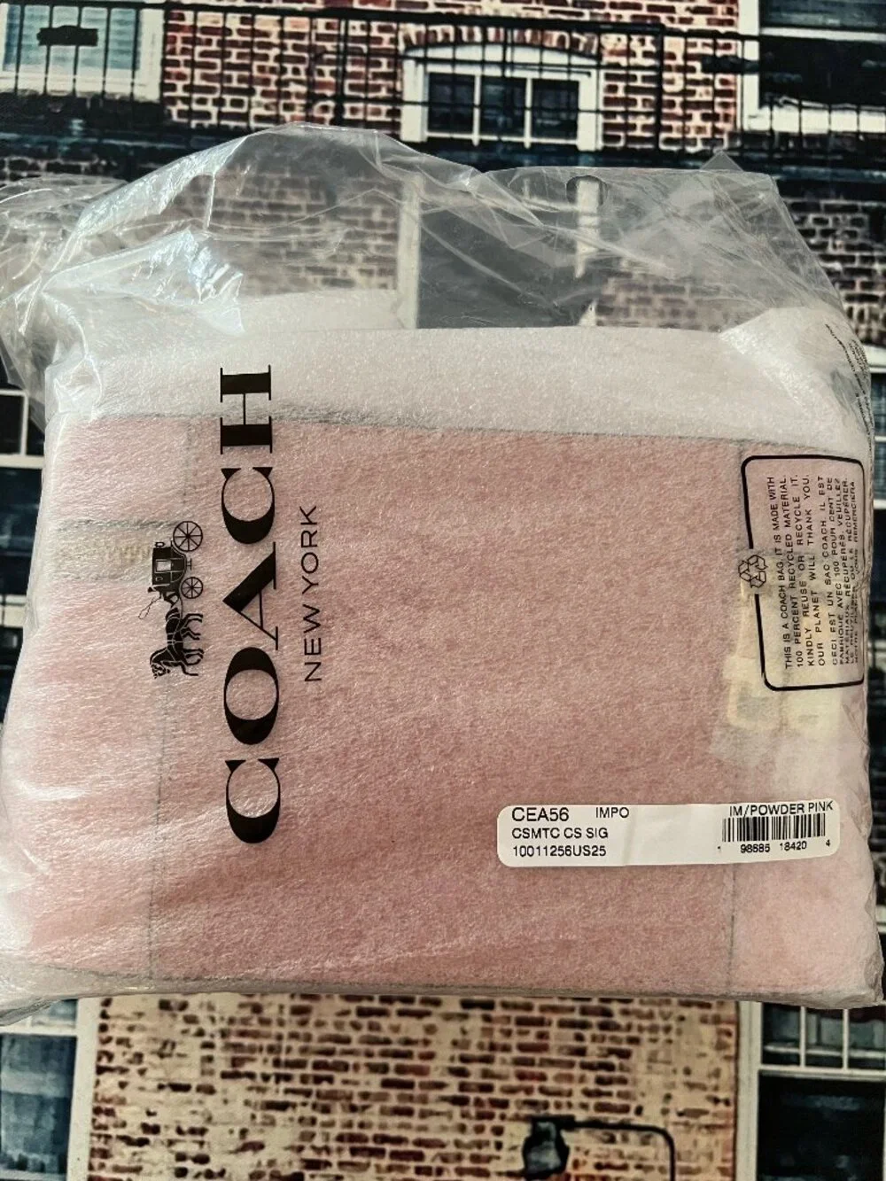 AUTHENTIC New Coach Cosmetic Case Signature Powder Pink CEA56